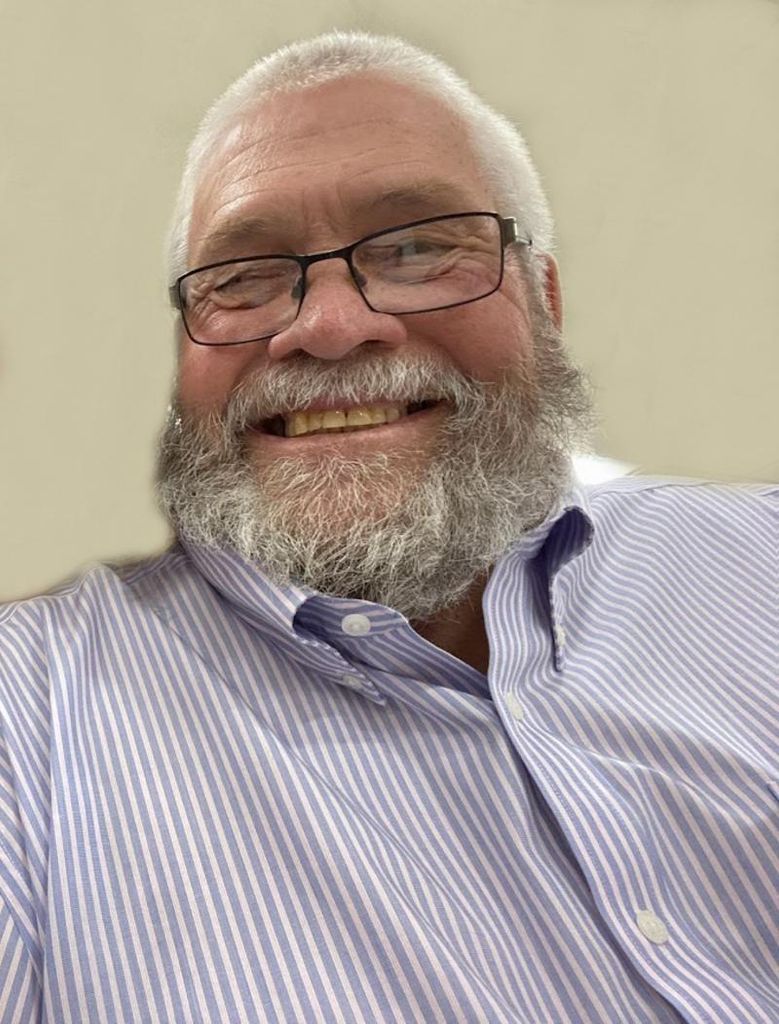 Clifford 'Gus' Wayne Muecke Profile Photo