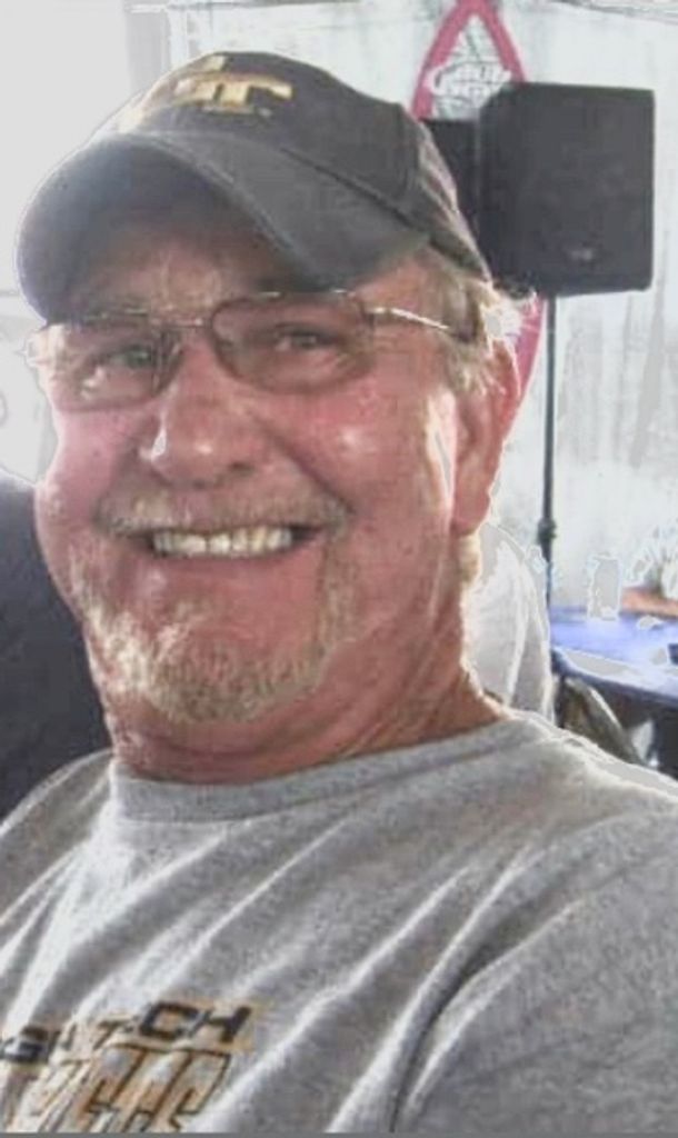James Clyde Davis Profile Photo
