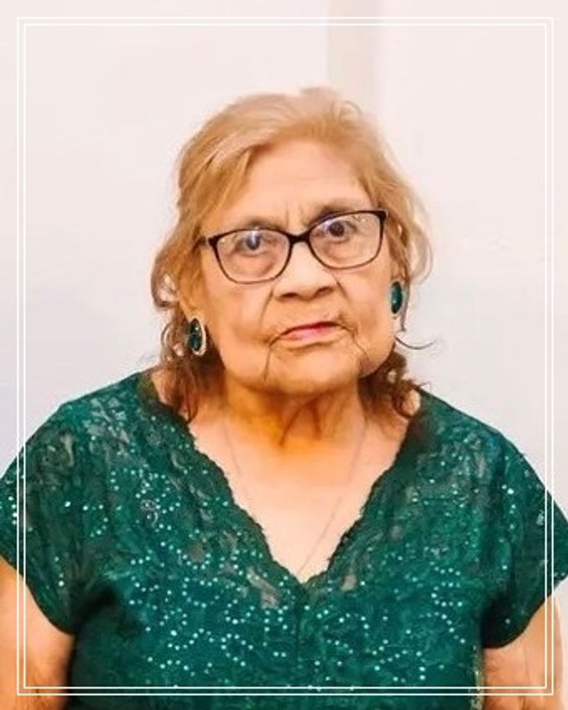 Elvira Hernandez Ureste Profile Photo