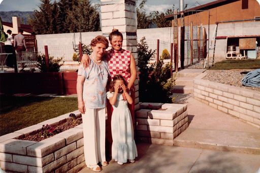 Kathleen Willock-Frank photo gallery thumbnail 85 of 88