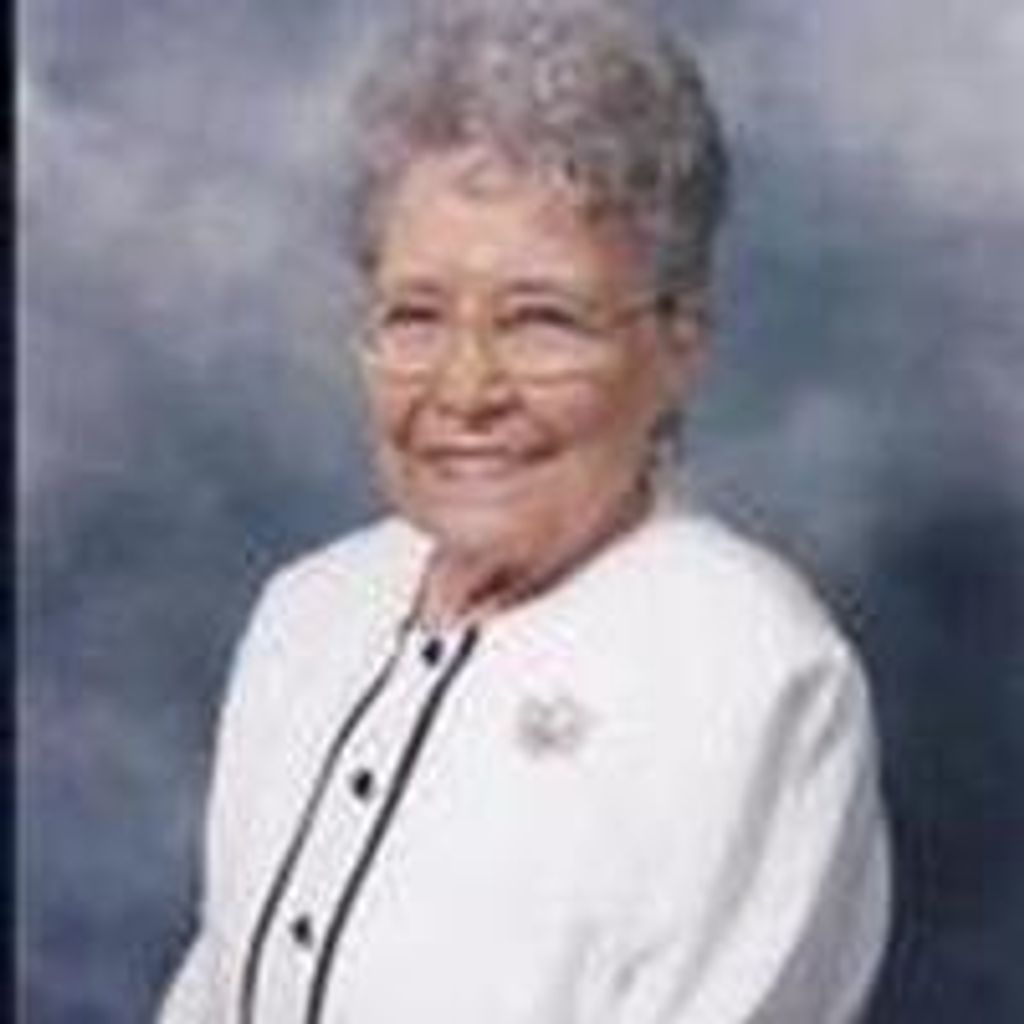 Barbara L Salvato