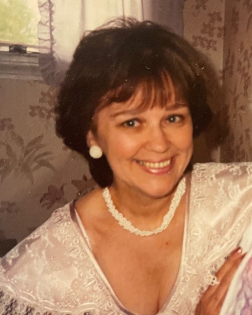 Dolores Regina Miller Profile Photo