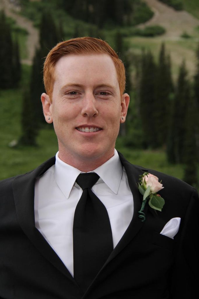 Derek Bliss Profile Photo