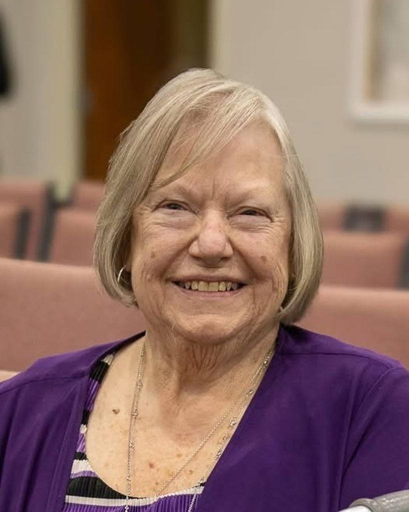 Evelyn Legail Carr Lawrence Profile Photo