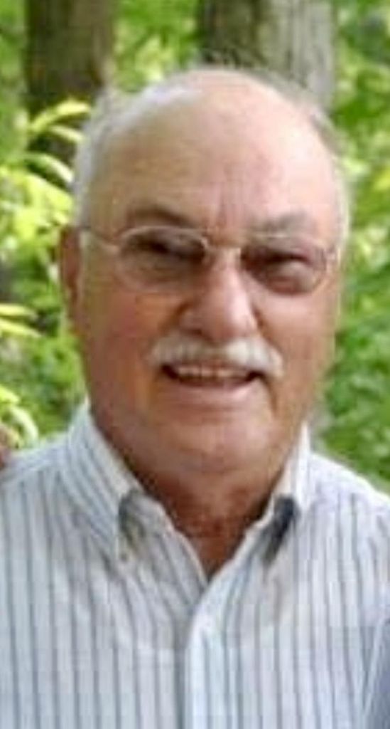 Howard B. "Brad" Lorton Profile Photo