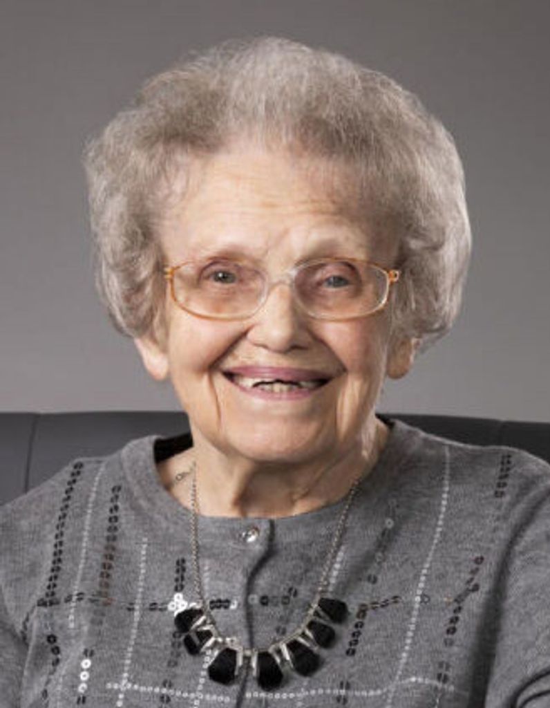 Muriel Ralene Soshea