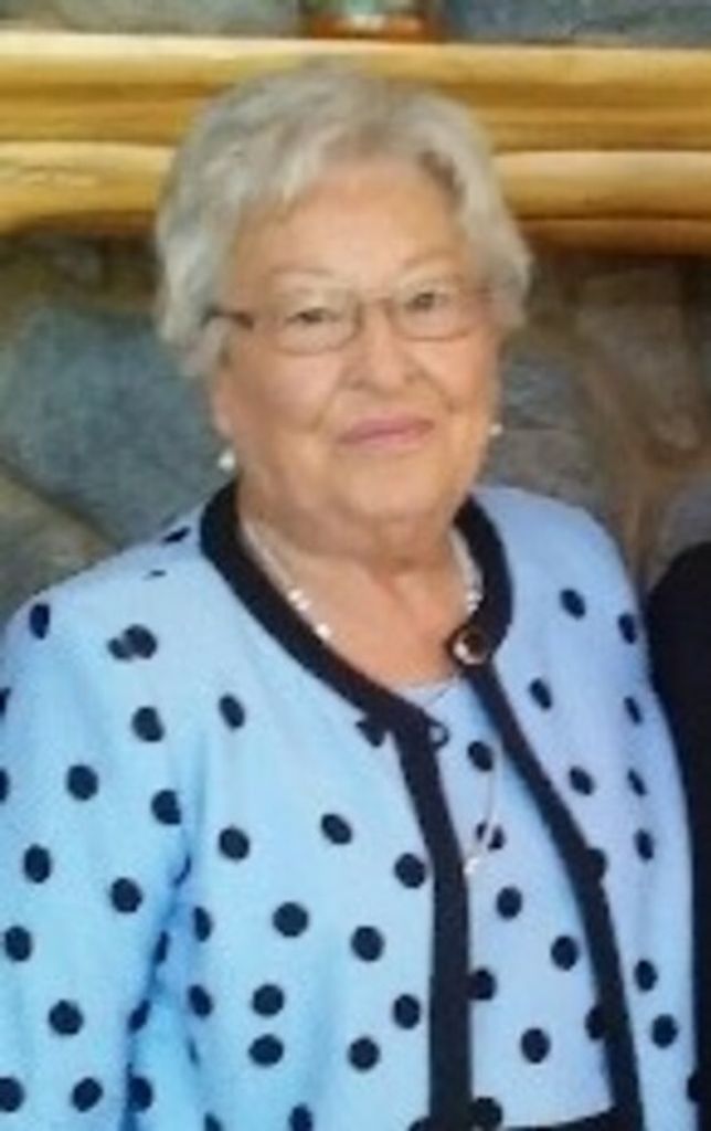 Melia Fern Walters Profile Photo