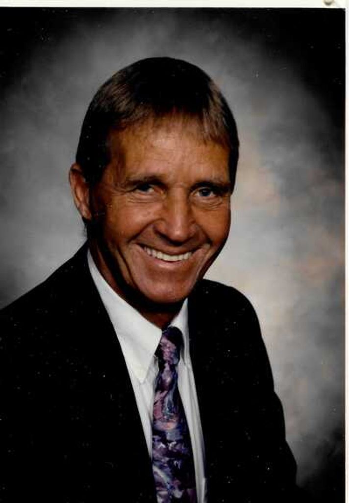 Lonney "Lon" Sommers