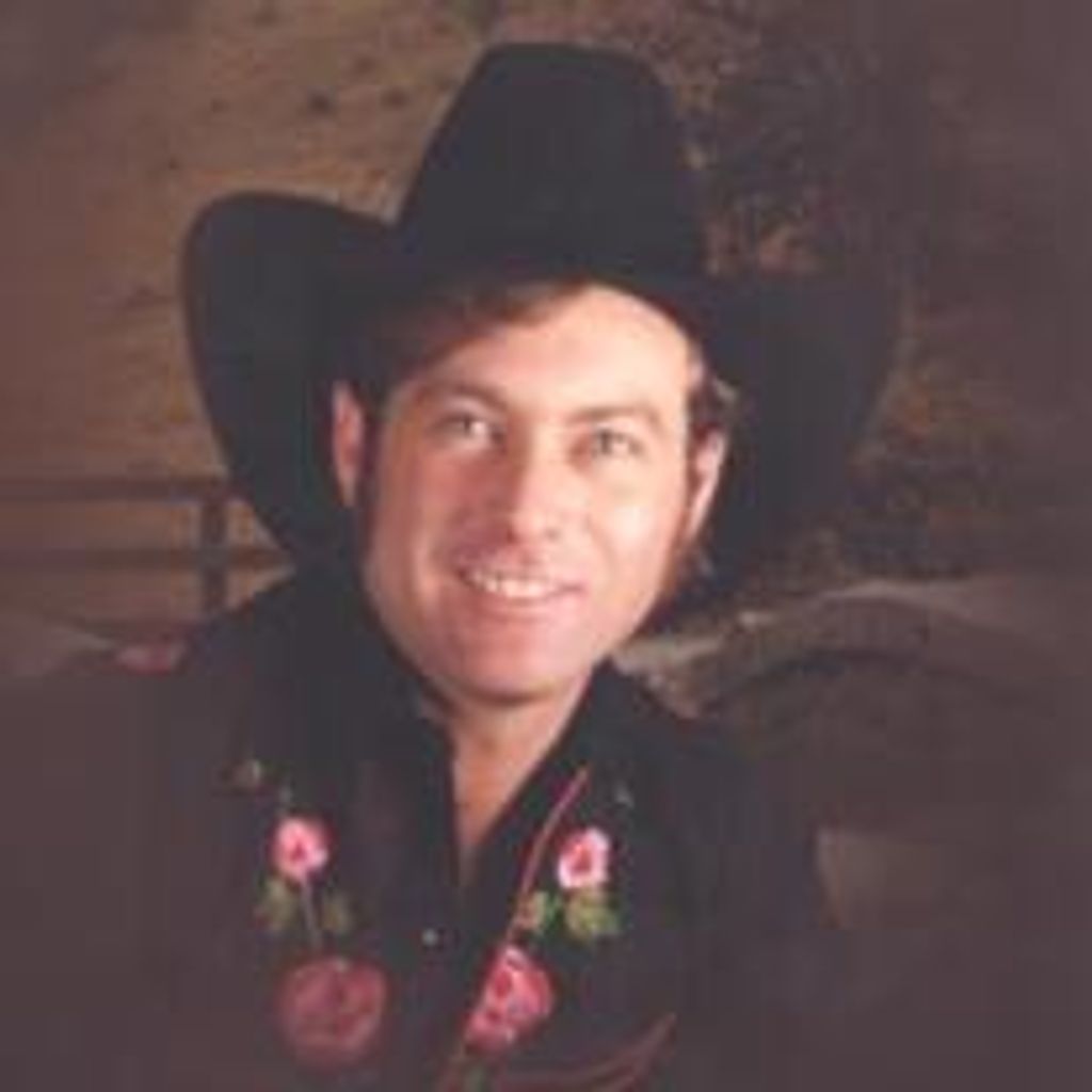 Robert Wayne Glover Profile Photo