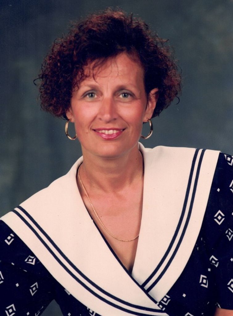 Linda Barnes
