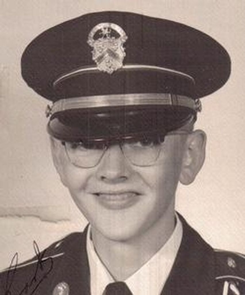 Bill Earl Roark