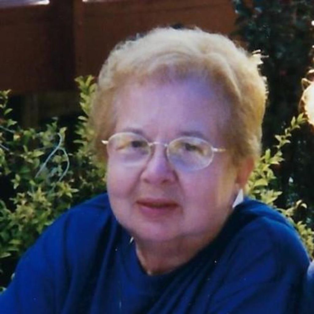 Theresa "Terry" Mary Minnear Profile Photo