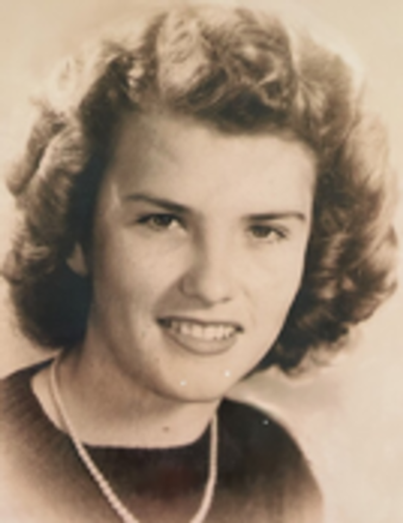 Polly Kelly Bloodworth Profile Photo