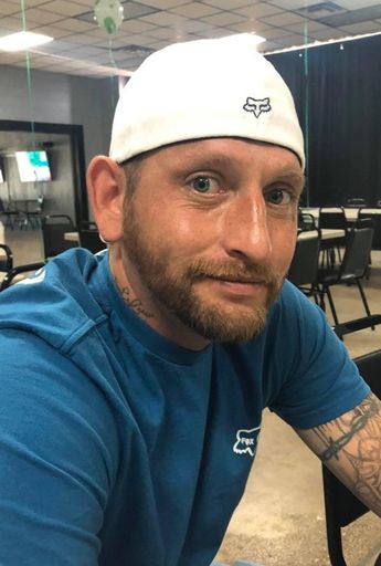 Brandon Dewayne Mills Profile Photo