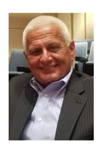 Thomas L. Riggs Profile Photo