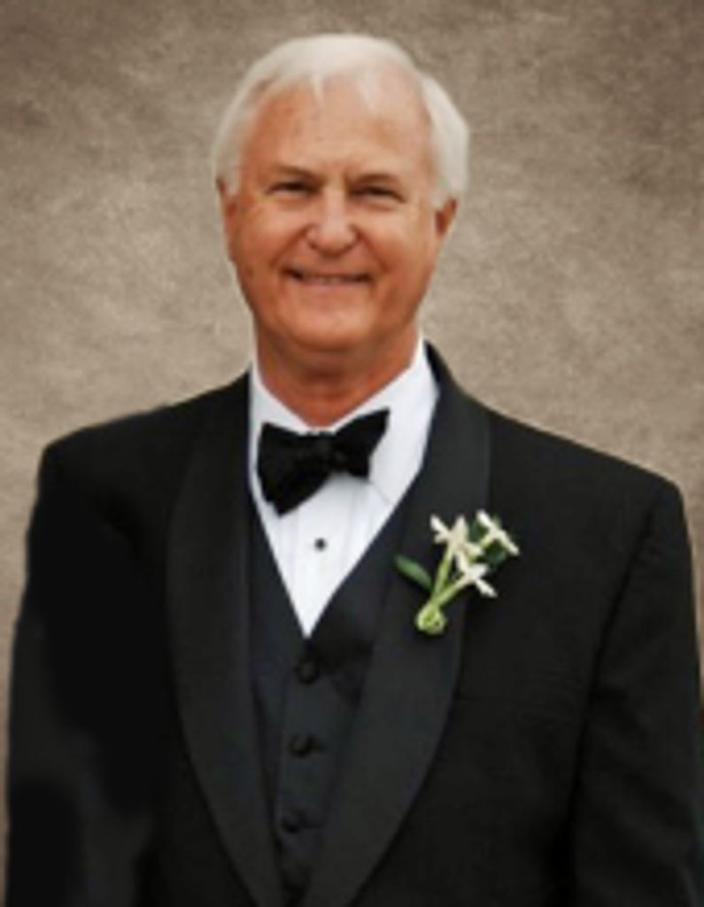 Leslie Lewis Lucas