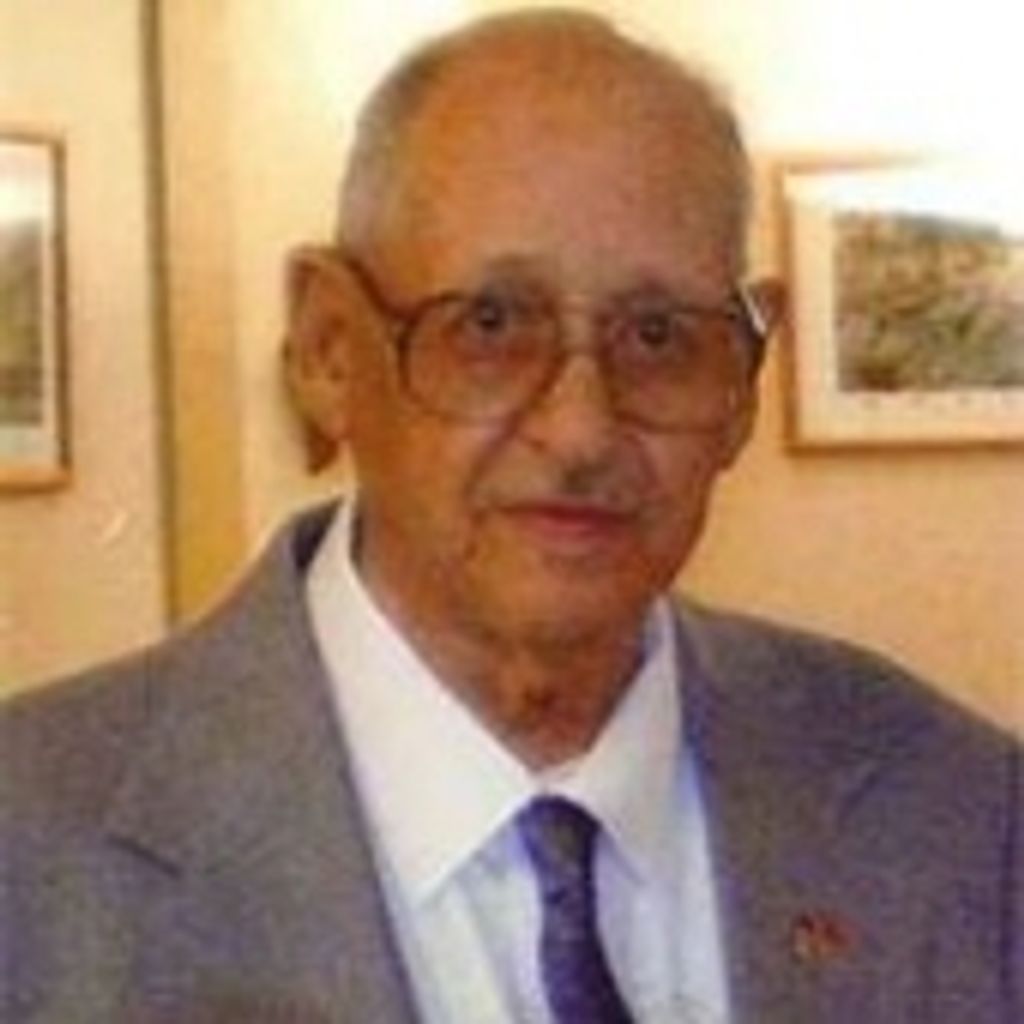 Lowell Lee Hill