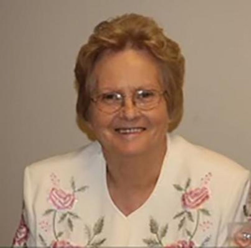 Loretta Walters Helton Profile Photo