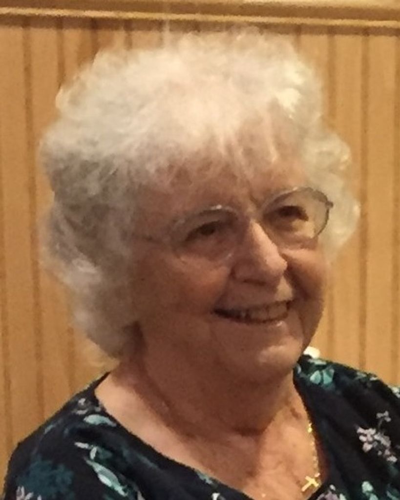 Lucille Elizabeth Chamberlain Profile Photo