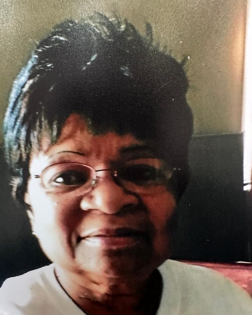 Rosella Elix Profile Photo