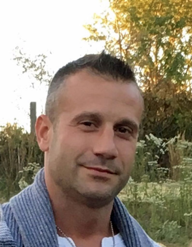 Jonathan J. Signorile