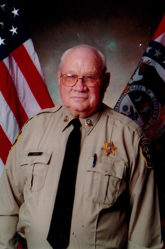 Robert Lee Mott Profile Photo