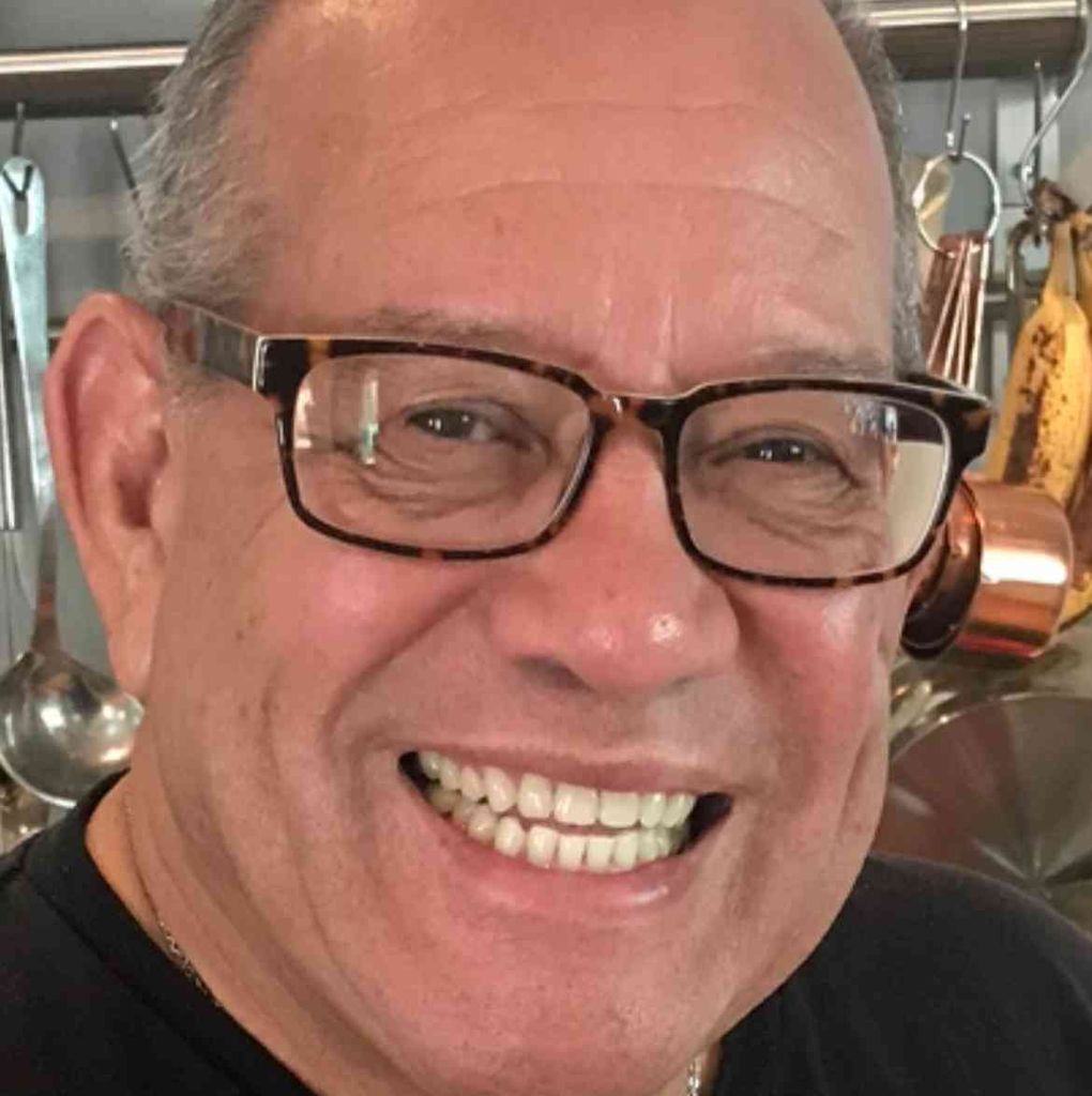 Elliot Francisco Santiago Profile Photo