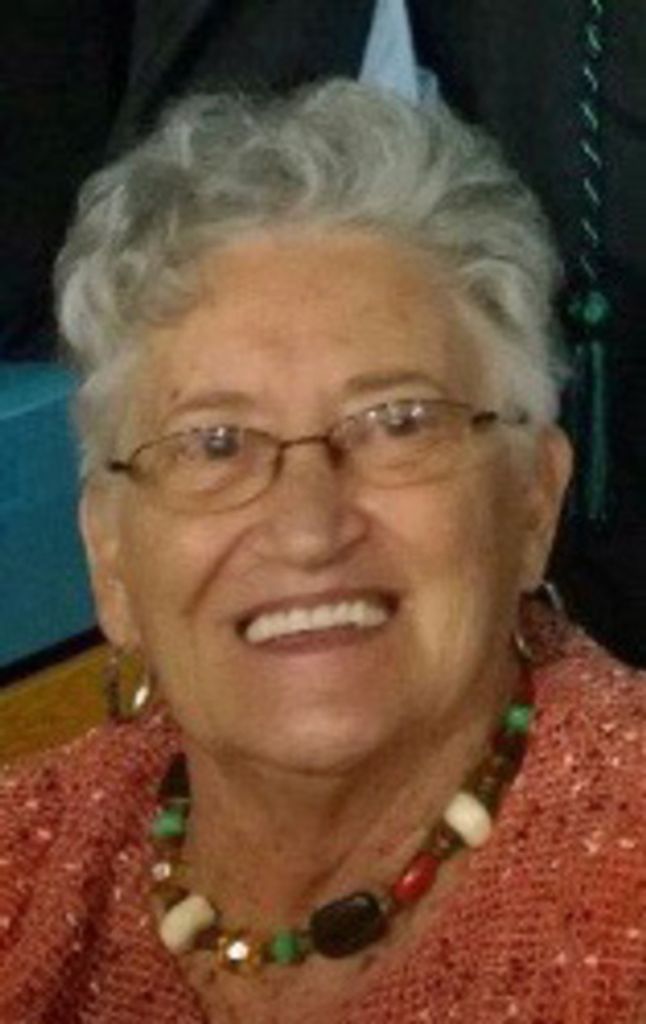 Rose Traylor Profile Photo