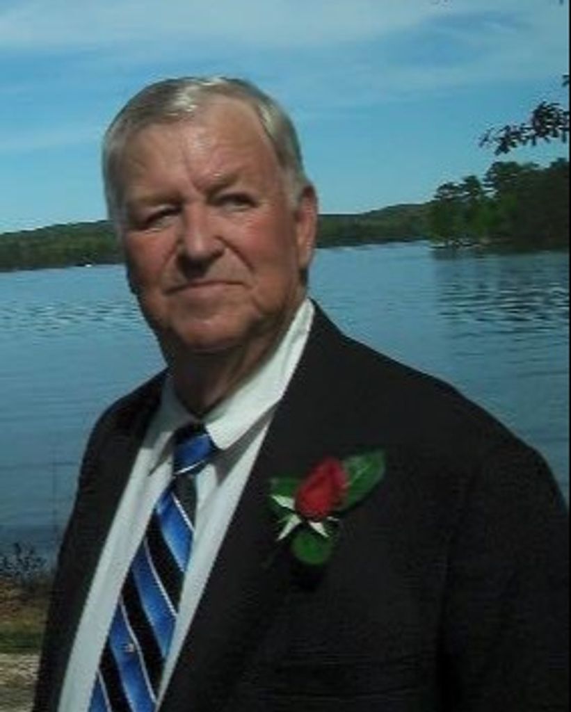 Robert Weldon Akins Jr.