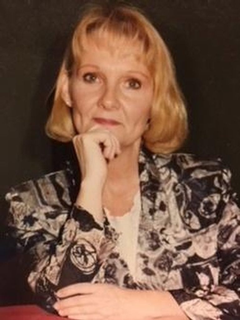 Linda Boeker-Johnson Profile Photo