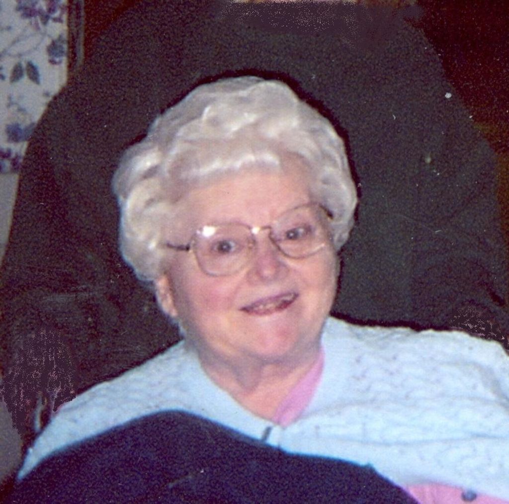 Maggie Eaves