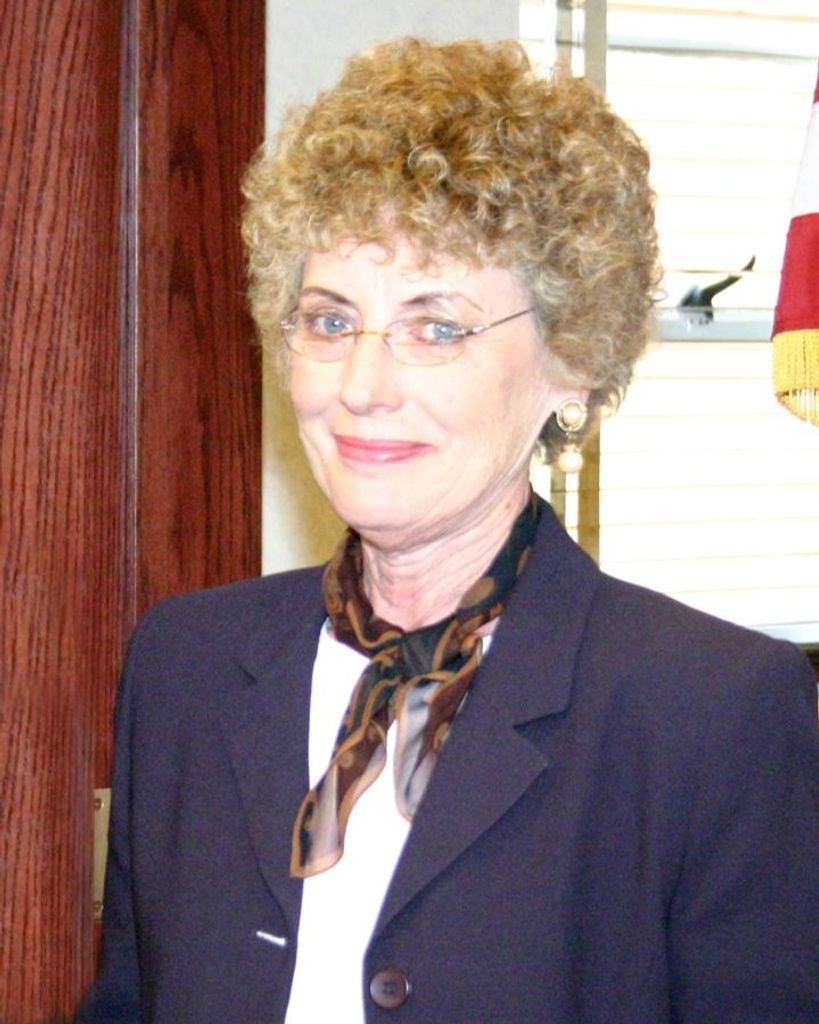 Dr. Linda Delene Crumb Profile Photo