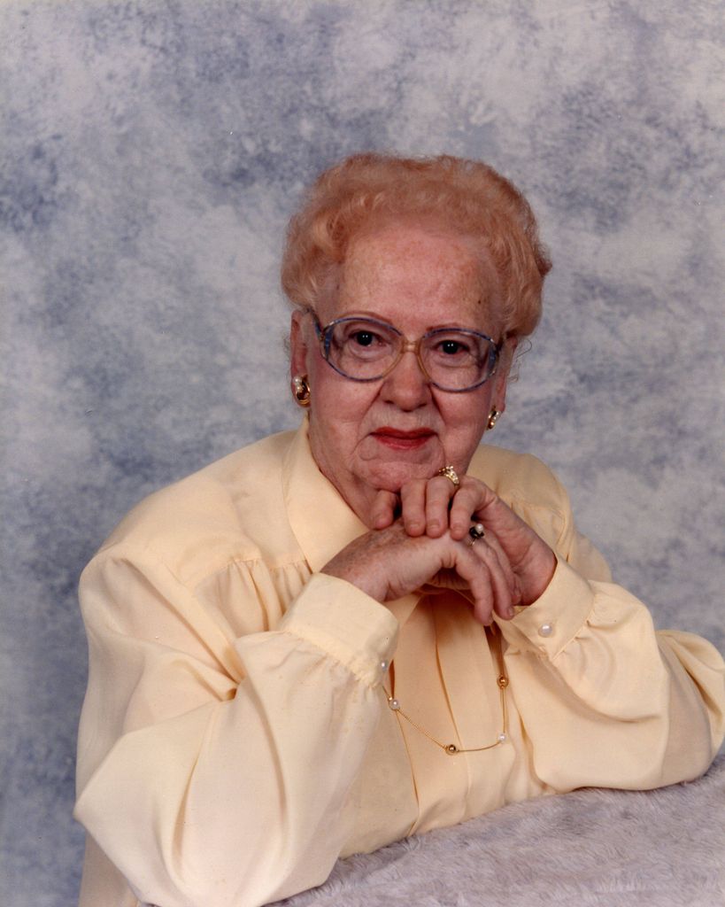Ioleen M. Peliwo