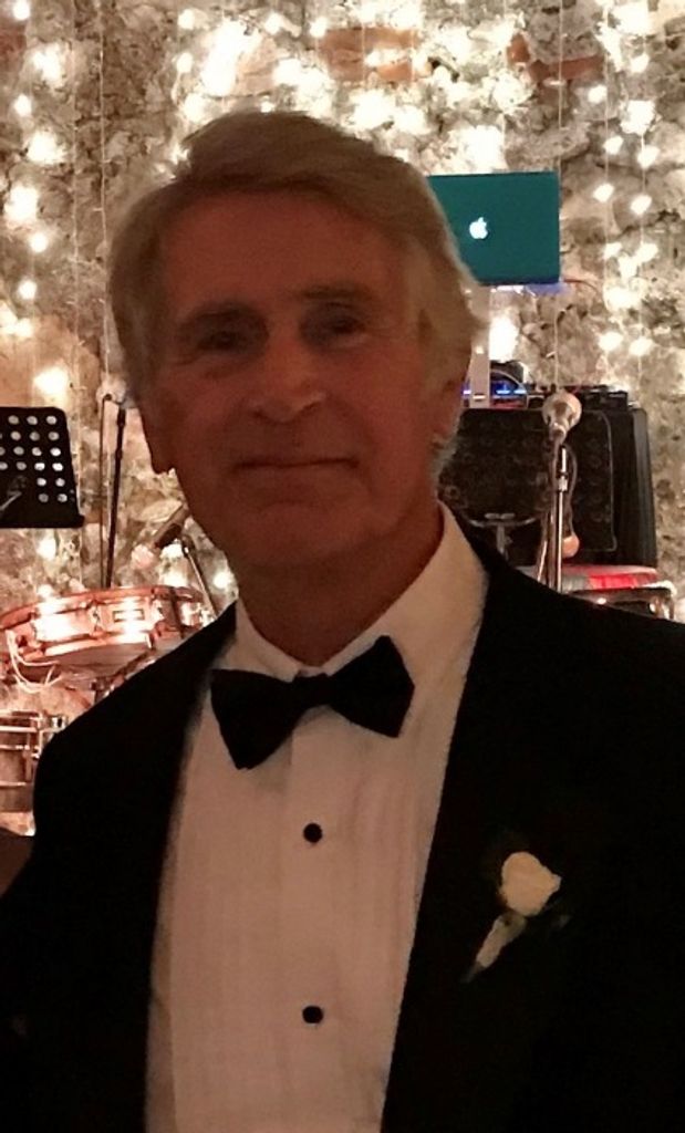 Robert Campbell
