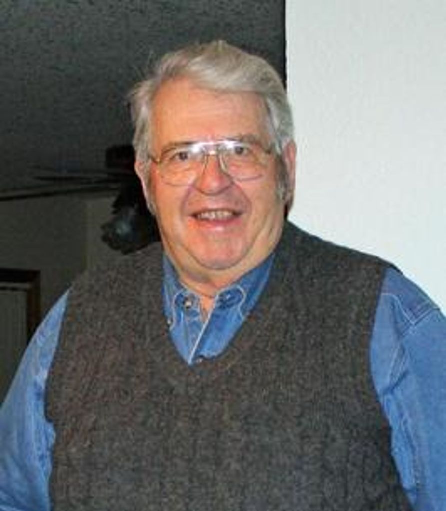 Charles  Knill Profile Photo