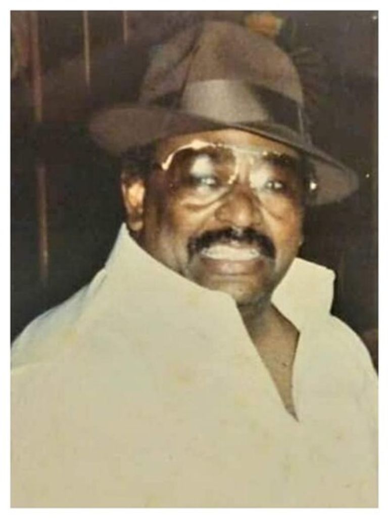 Oscar Riddle Profile Photo