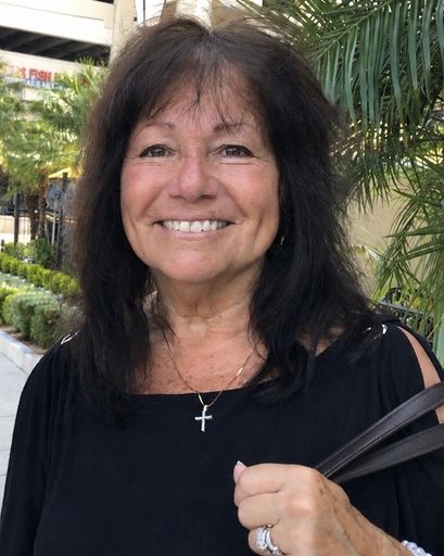 Carol Saundra Beedenbender's obituary image