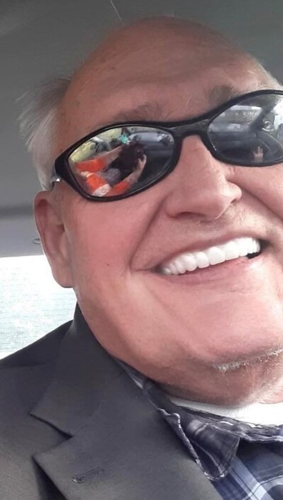 Mikel Lamar Slocum Profile Photo