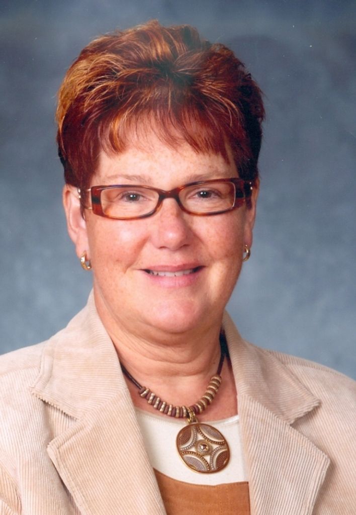 Linda Rae (Snyder)  Hart