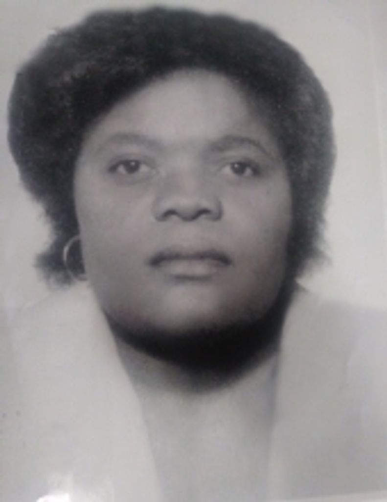 Elmina  Joseph