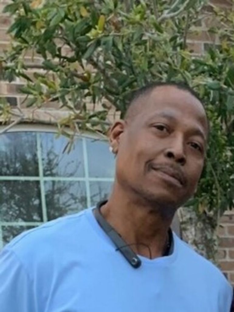 David Vaughn Thompson Profile Photo