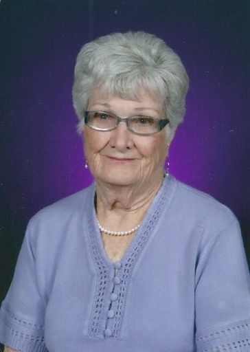 Frances Brewer photo gallery thumbnail 28 of 30