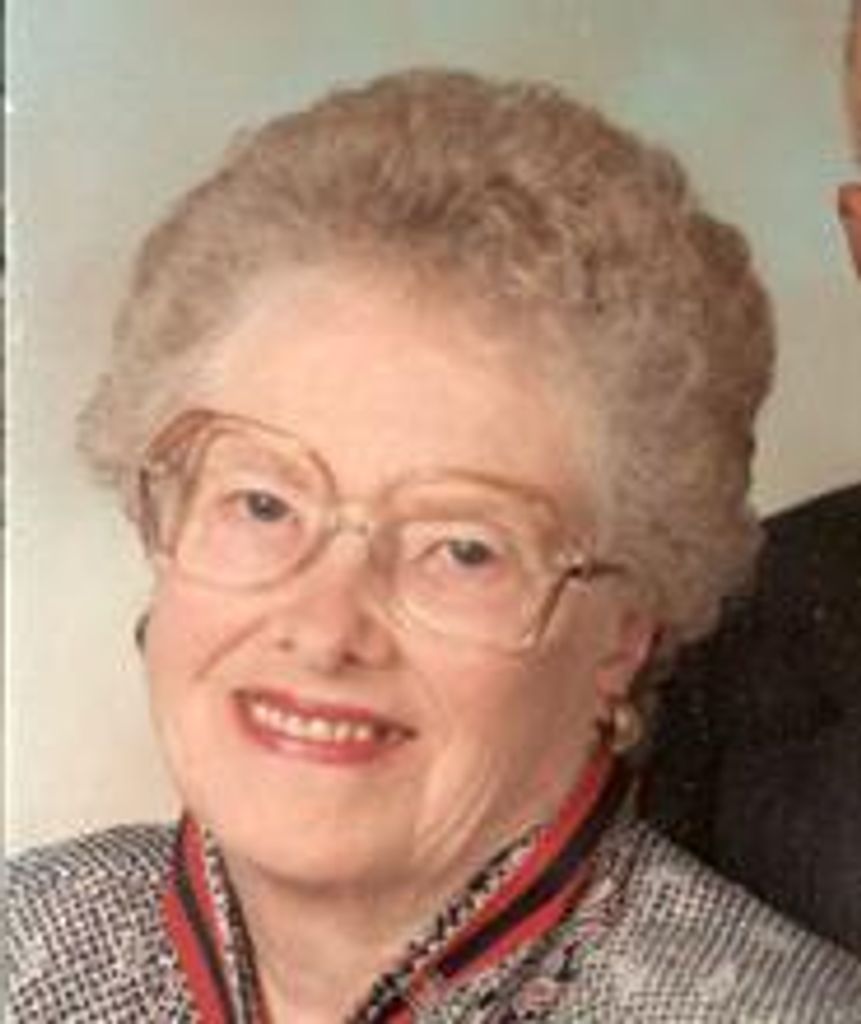 Helen Olinger Profile Photo