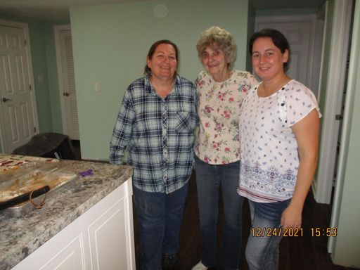 Shirley Pauline (Downs)  Hutchins photo gallery thumbnail 49 of 71