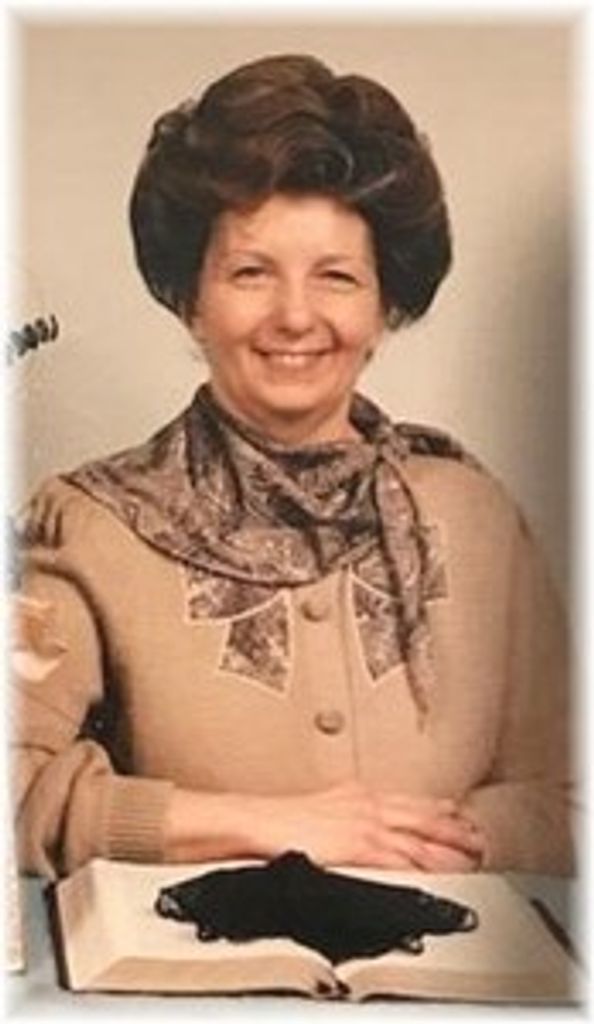 Helen Yvonne Hunt Profile Photo