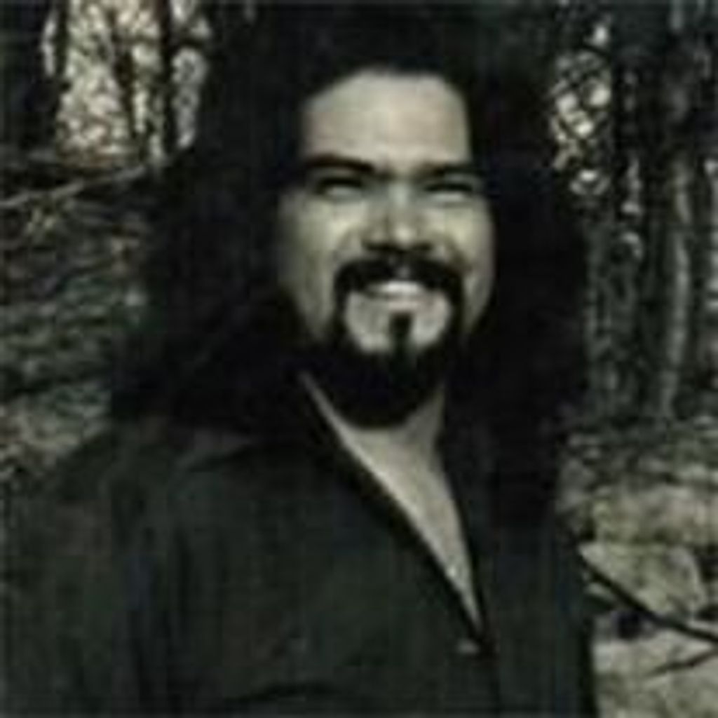 Adrian Flores