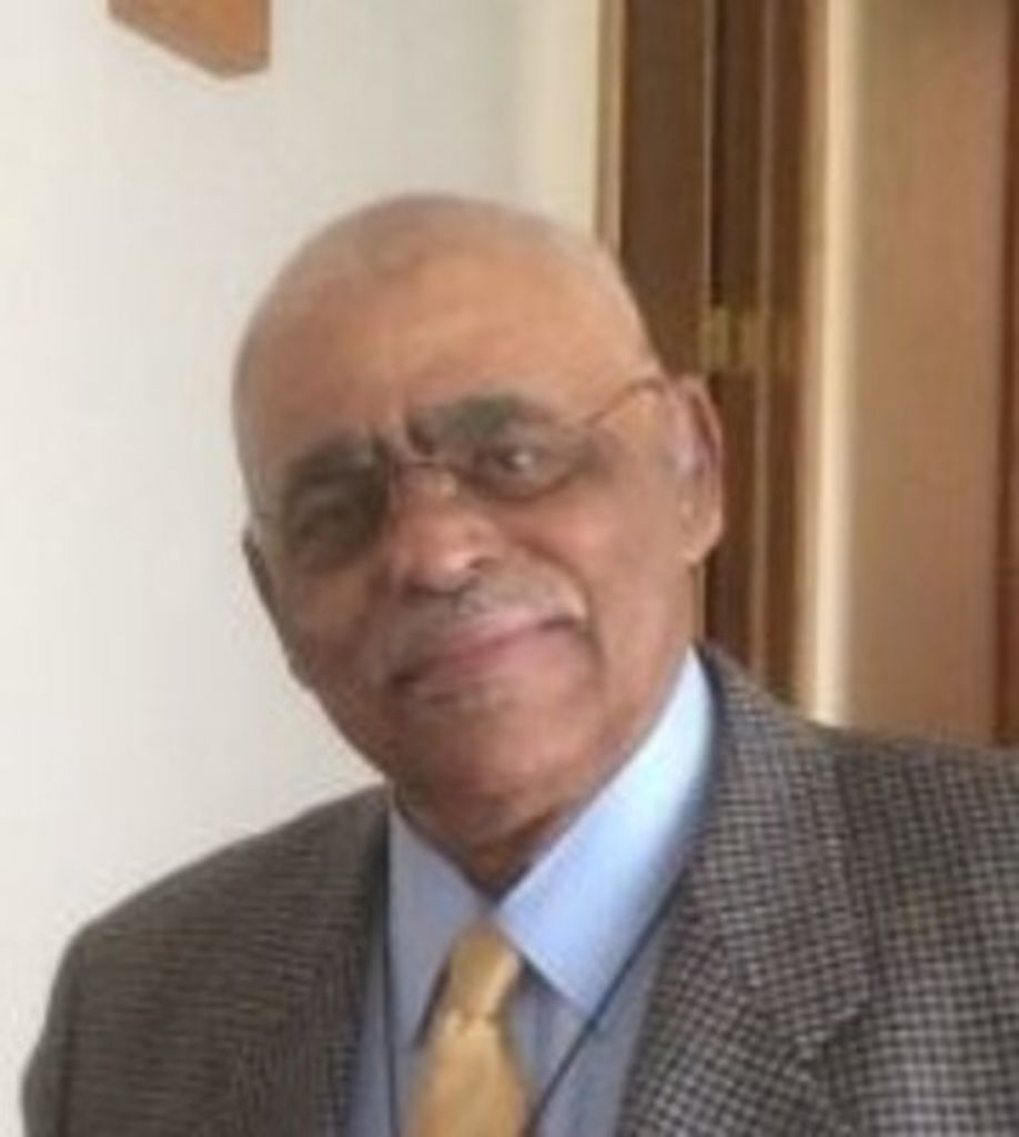 Carl Leonard Smith Profile Photo