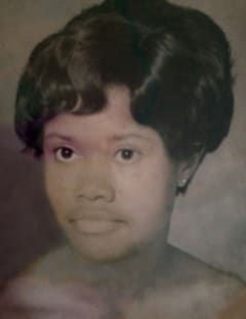 Elaine Lynch Nalls Profile Photo