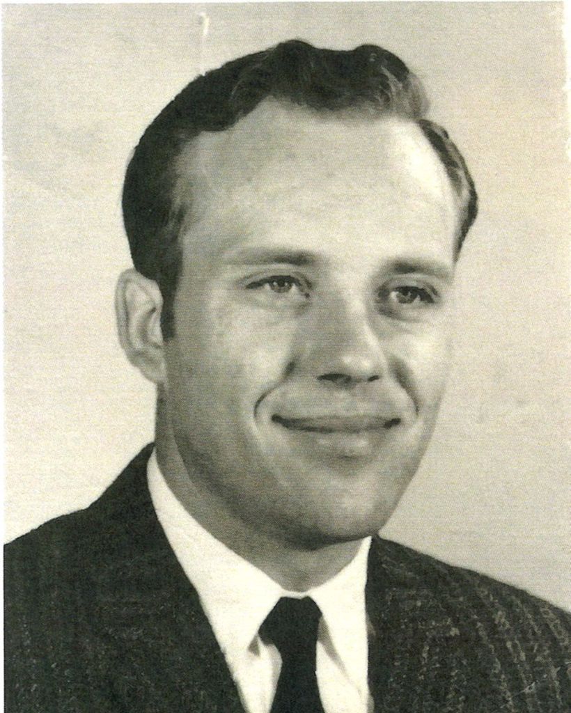 Kermit Wilton Hout