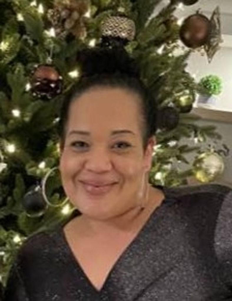 Angela Ciamara Leighty Profile Photo